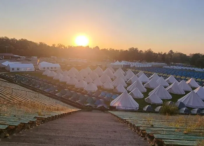 Festanation Oktoberfest Camp #2 אוהל מפואר 2*