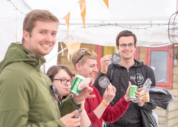 אוהל מפואר Festanation Oktoberfest Camp #2 מינכן